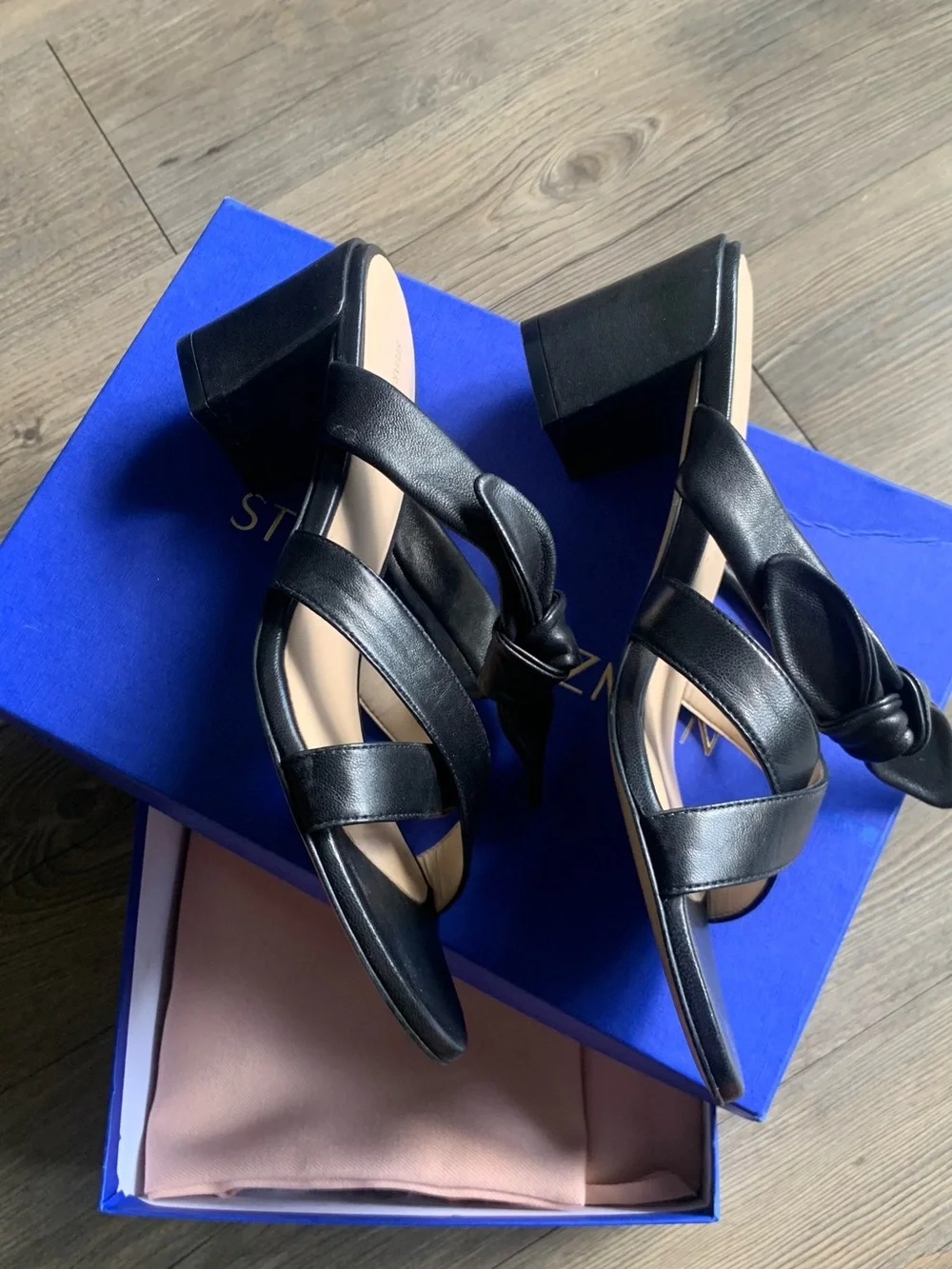 Stuart Weitzman Black Leather Bandeau Slide Sandal Bow 8